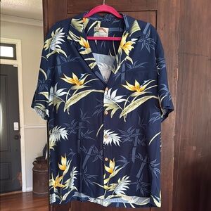 Paradise Found Hawaiian Shirt Size Large